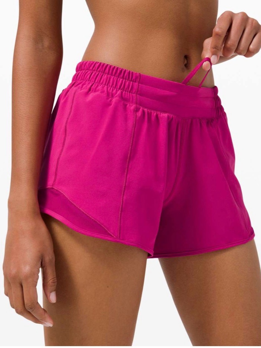 Lululemon Hotty Hot Short II 
Ripened Raspberry